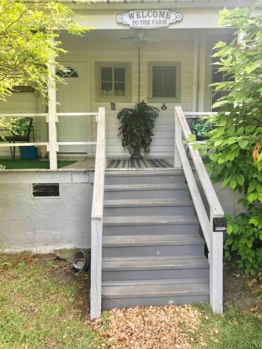 The Farmhouse Private Apartments Eufaula Bagian luar foto